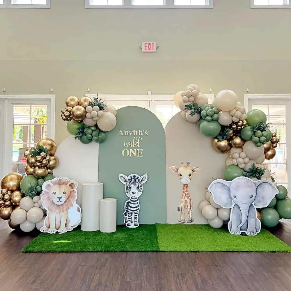  Jungle Bash Birthday Theme