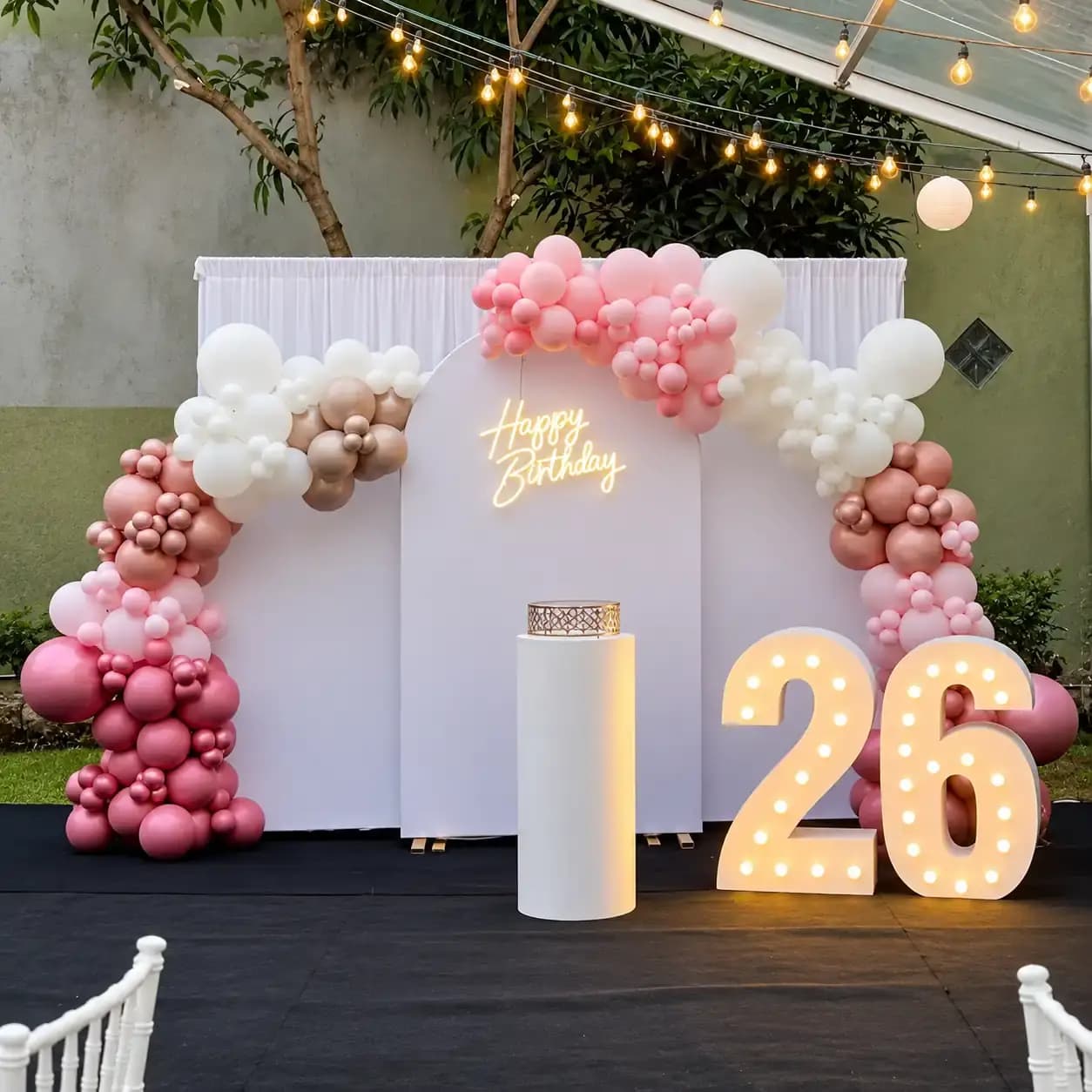 Chic Pink & White Balloon Backdrop