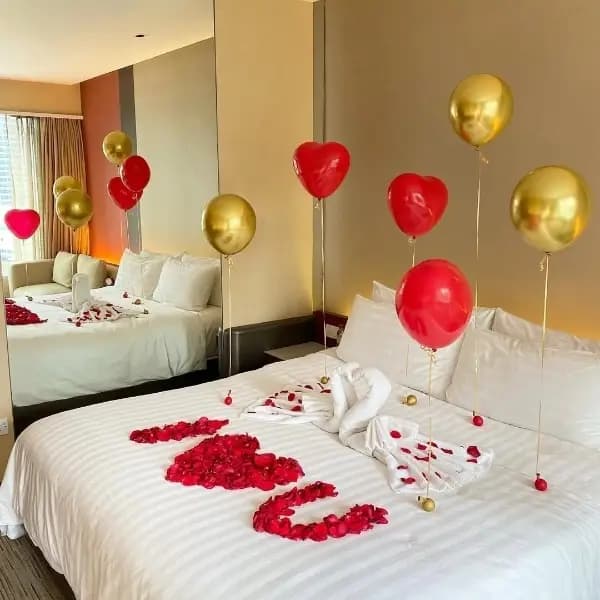 Romantic Retreat Room Decoration