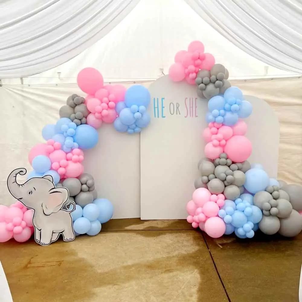 Gender Reveal Balloons Setup