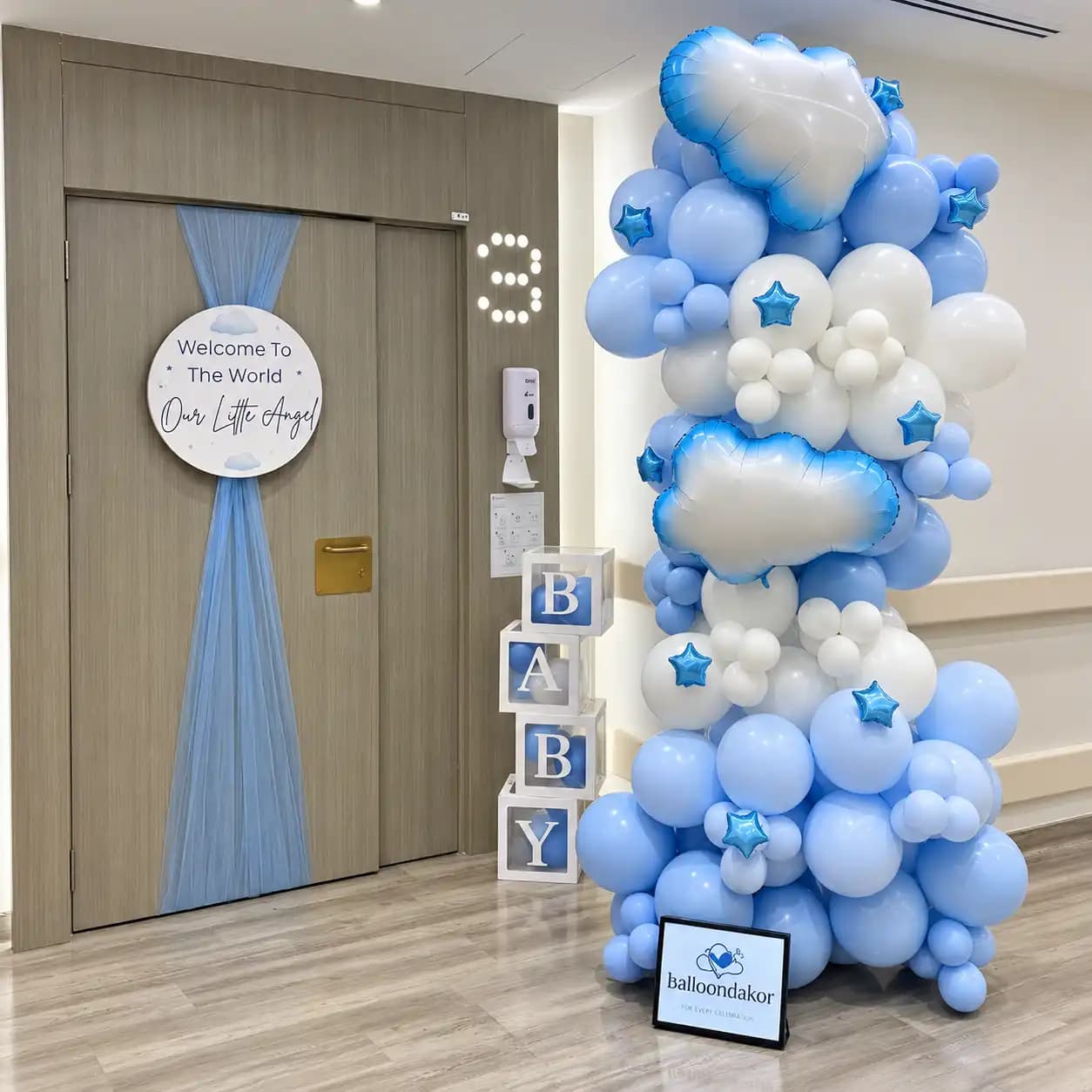Balloons Cloud Pillar Decoration for Newborn
