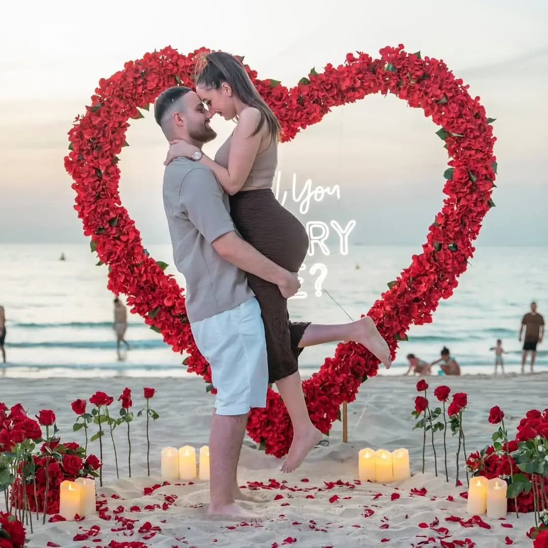 Elegant Beach Marry Me Decor