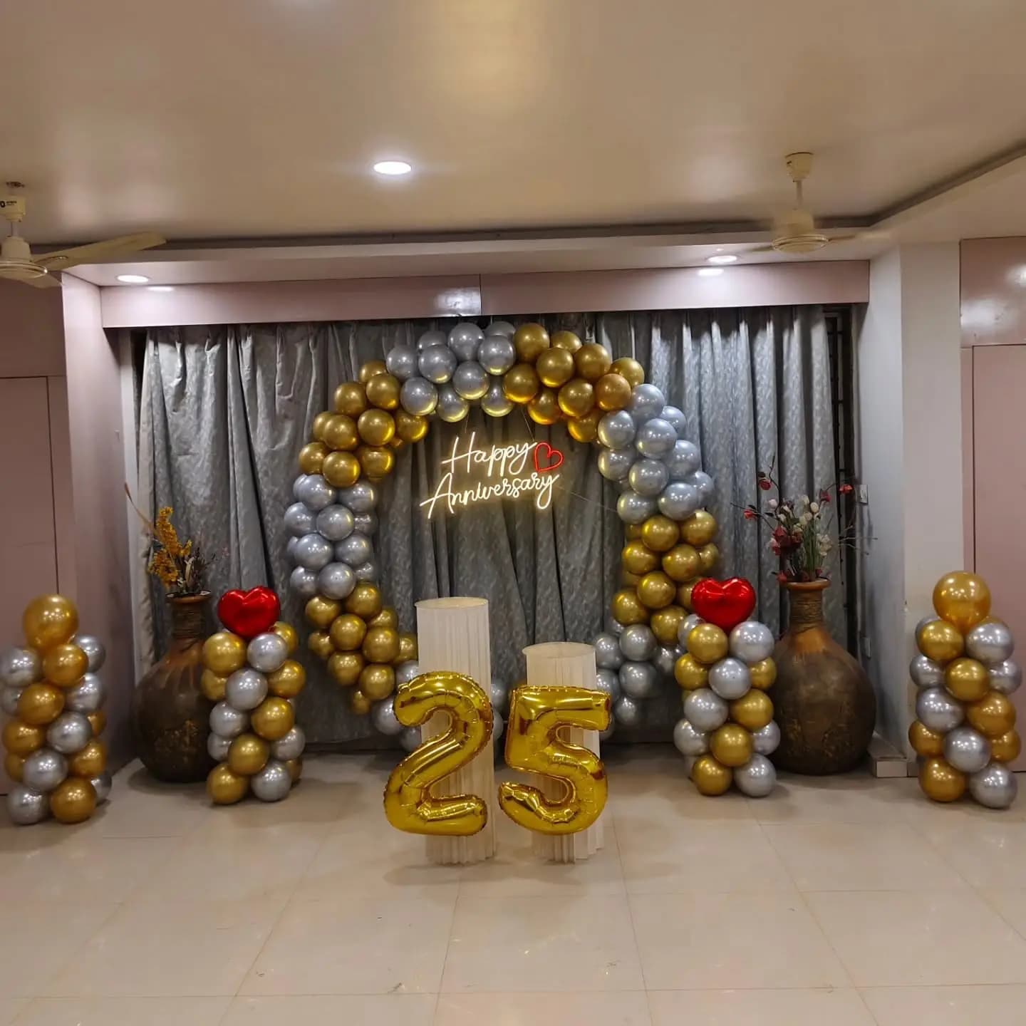 25th Wedding Anniversary Decor