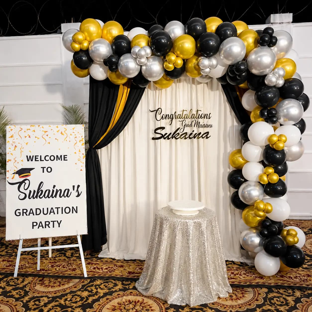 Elegant Graduation Decor