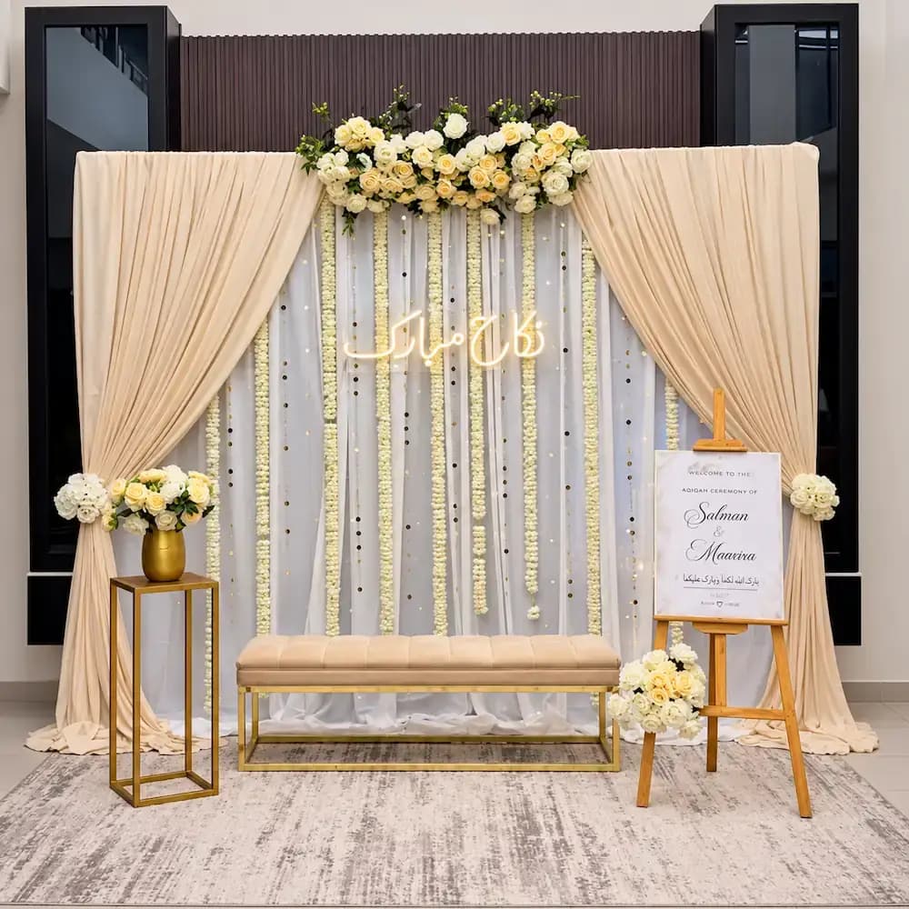 Elegant Nikah Rose Flower Decoration