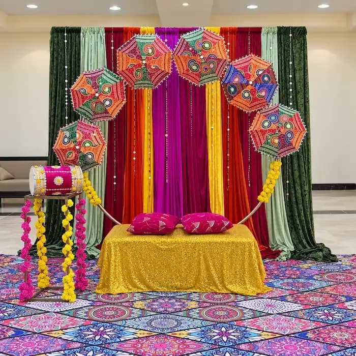 Umbrella Theme Mahndi Decoration