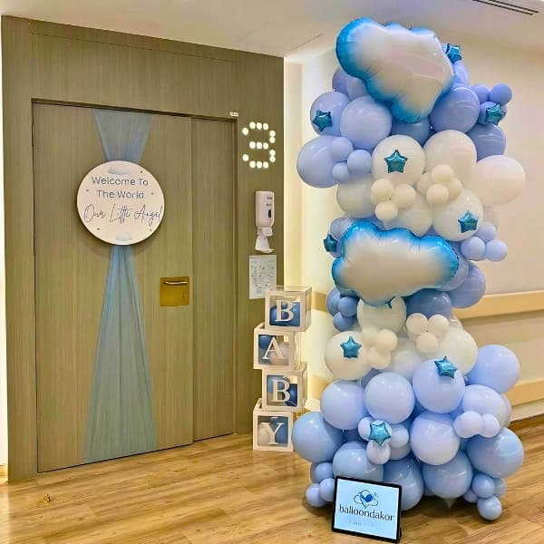 Balloons Cloud Pillar Decoration for Newborn