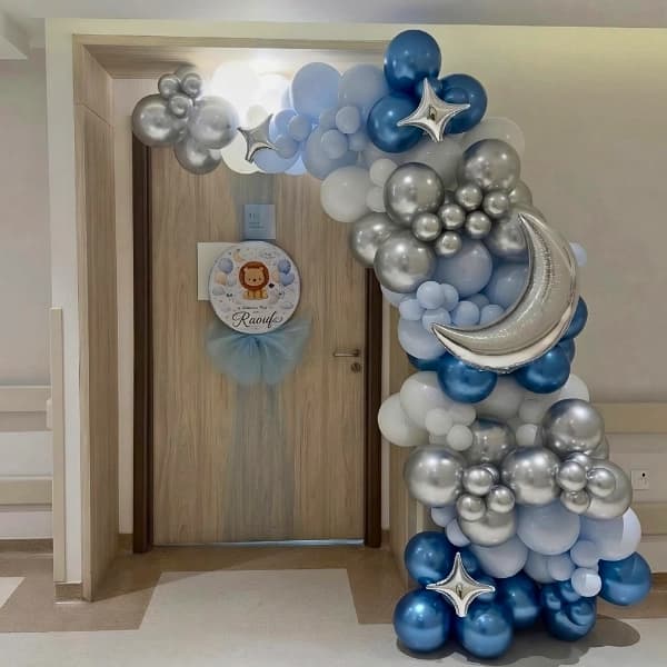 Simple Arch Baby Welcome Decoration At Hospital