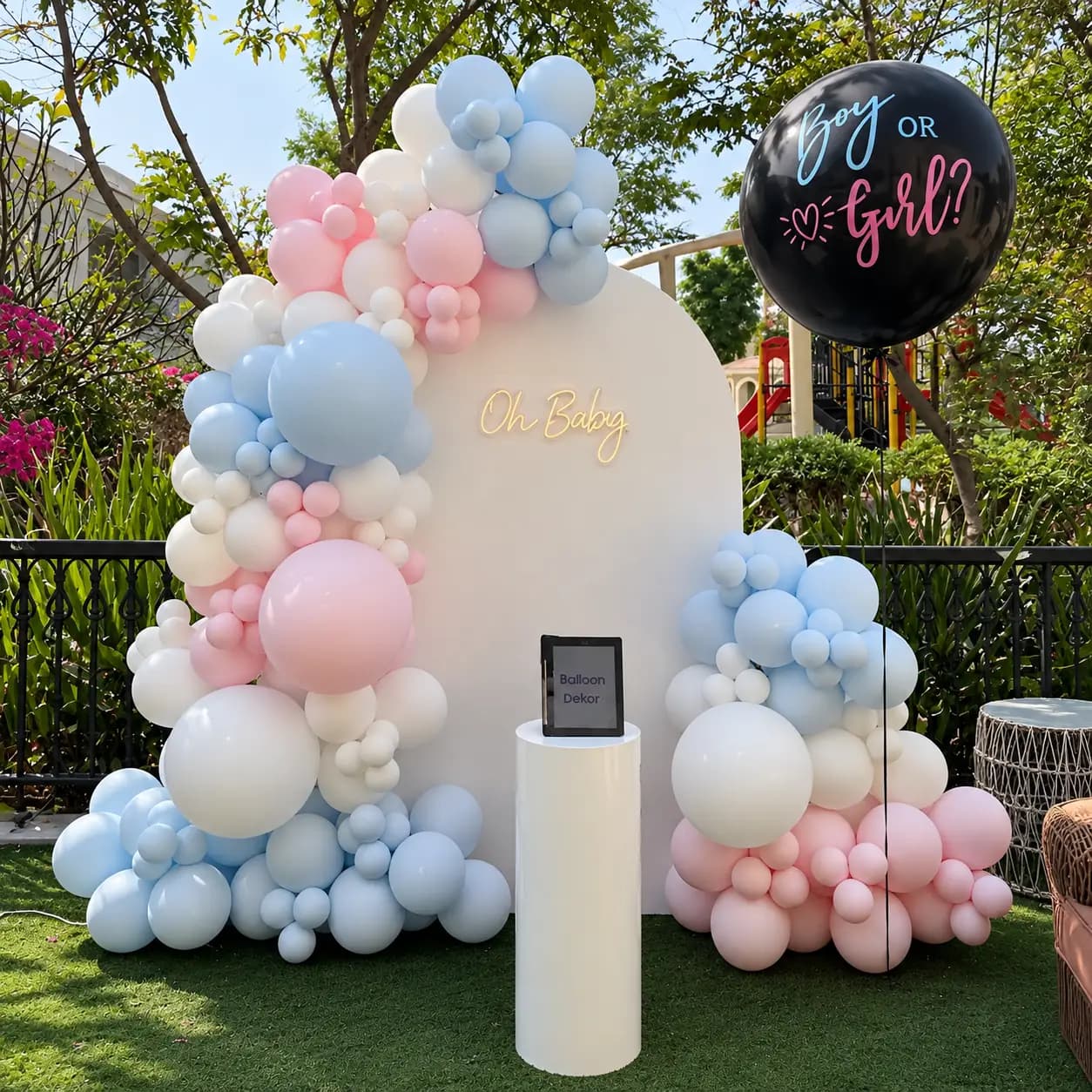 The Big Reveal Decoration