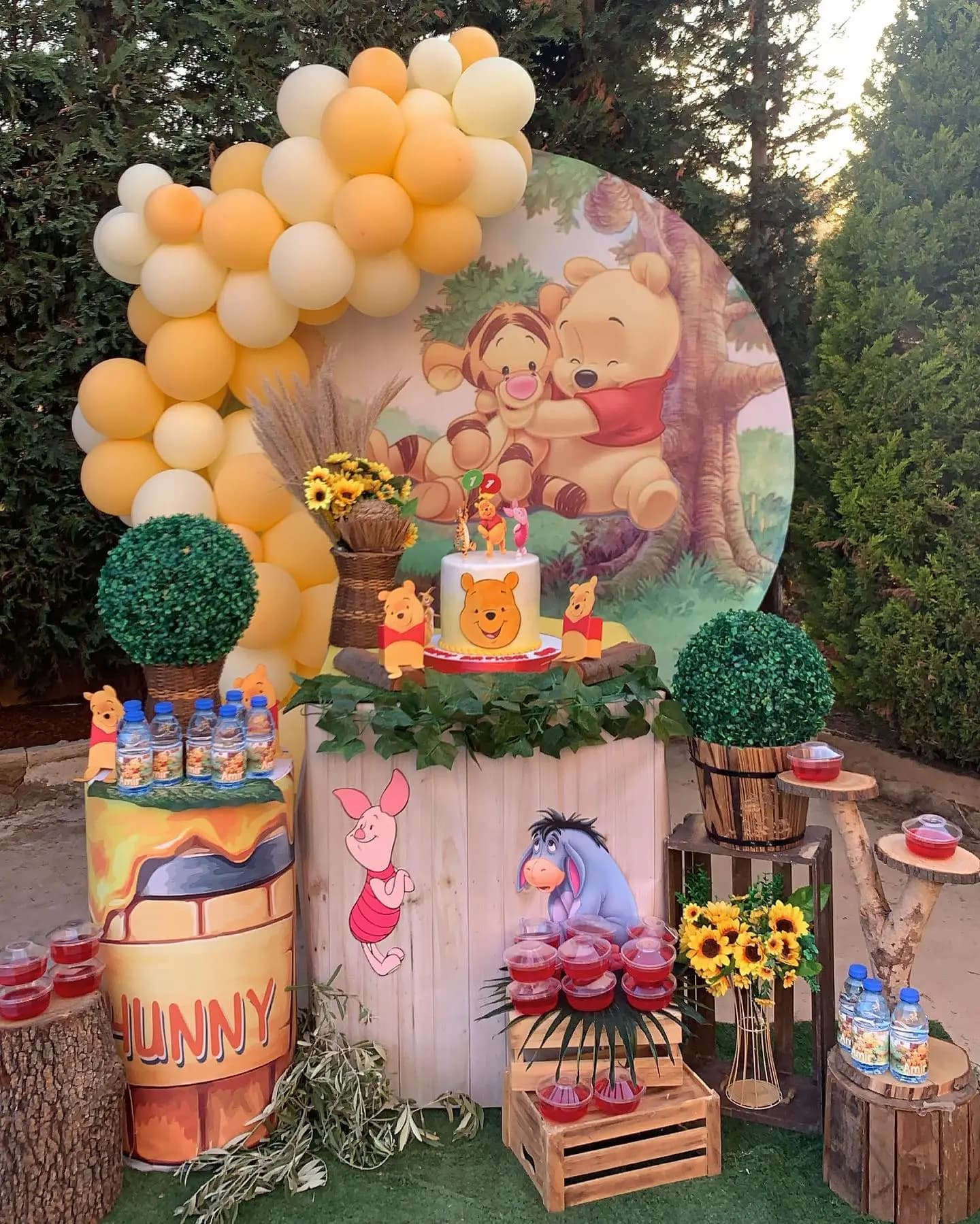 Kids Birthday Balloon Garland Setup in Abu Dhabi