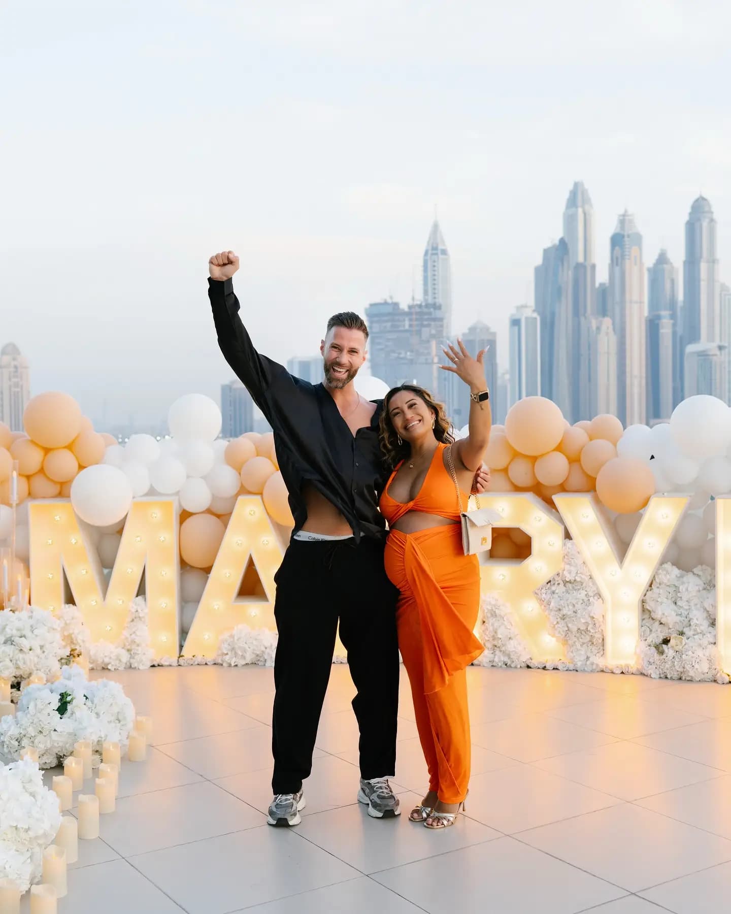Proposal Balloon Arch with Fairy Lights in Umm Al Quwain
